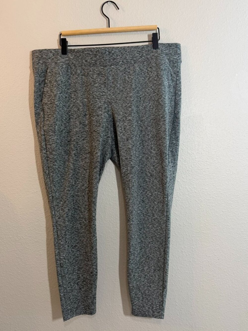 Torrid Heather Grey Activewear Leggings Womens Size 2 (2X / 18-20)